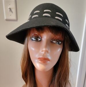 Adora Black Wool Cloche Hat OSFM‎